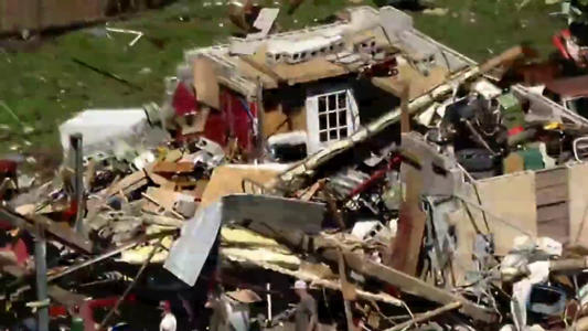 Tornadoes rip through parts of the Plains<br><br>