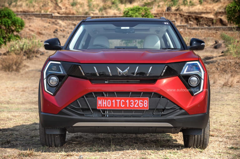 Mahindra XUV 3XO