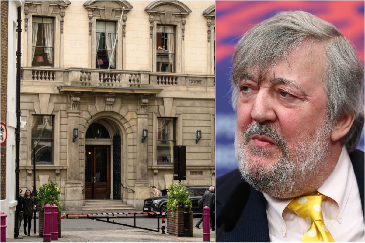 garrick club to accept women for first time in history after stephen fry, sting vote in favour