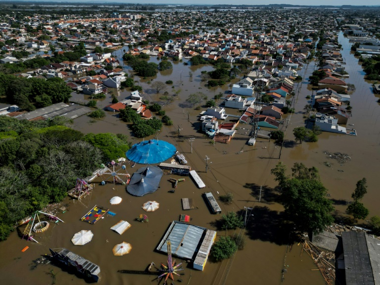 inondations dans le sud du brésil: l'aide afflue avant de nouvelles pluies
