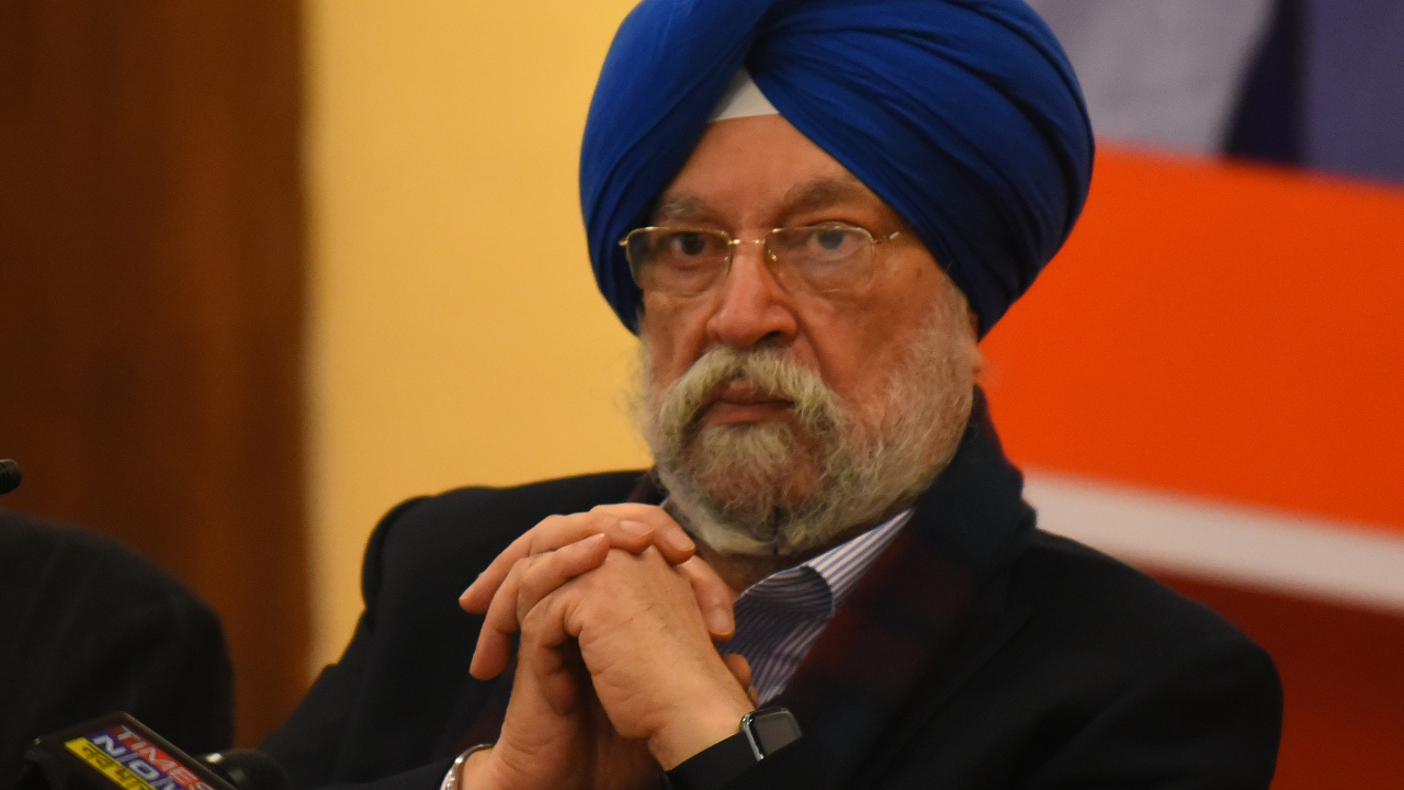 trudeau’s plane refused landing at amritsar in 2018 till he agreed to meet amarinder, report