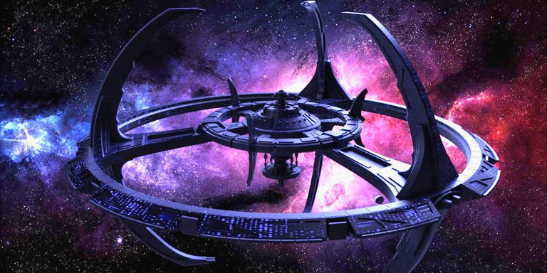 Star Trek Quark Actor Armin Shimerman Leads Ds9 Virtual Tour