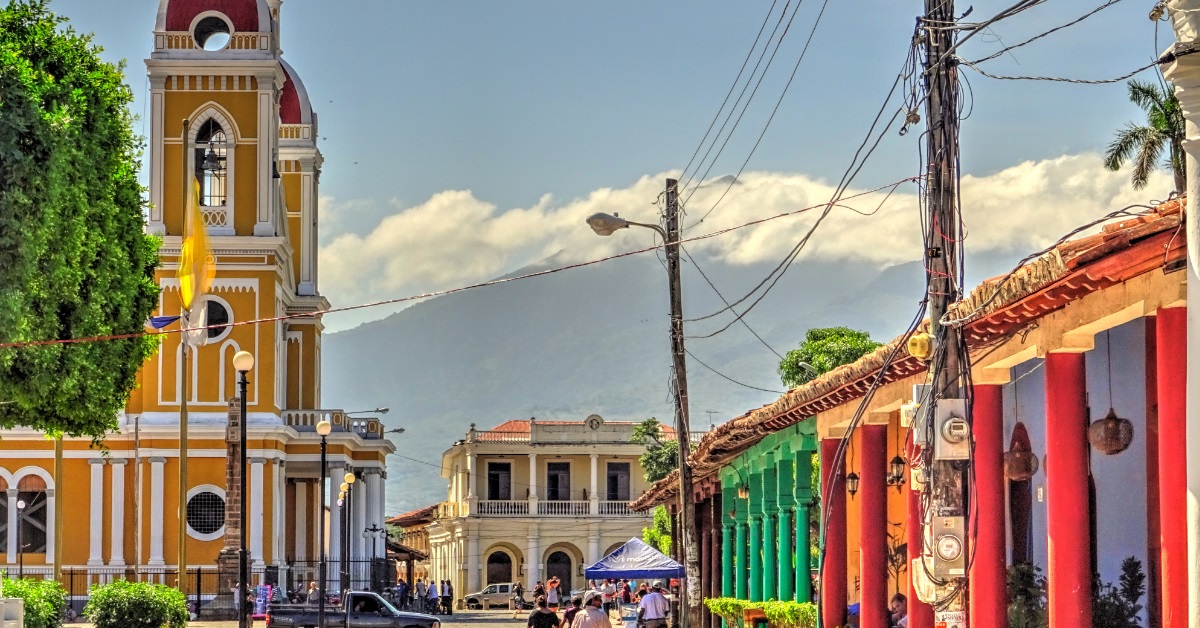 9 Breathtaking Retirement Destinations In Central America (We Love #3!)