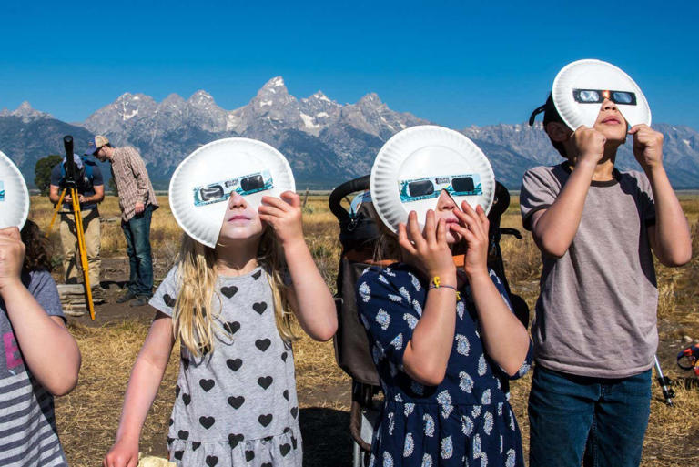 There are plenty of fun eclipse activities to do with kids Edwin Remsberg/Alamy
