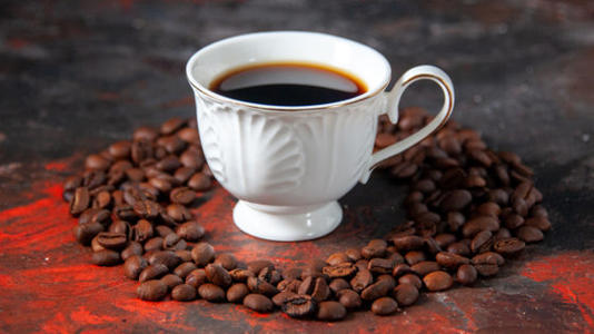 コーヒーをよく飲む人は「大腸がんの再発や転移のリスク」が明らかに低いとの研究結果、1日に何杯飲むのがベスト？