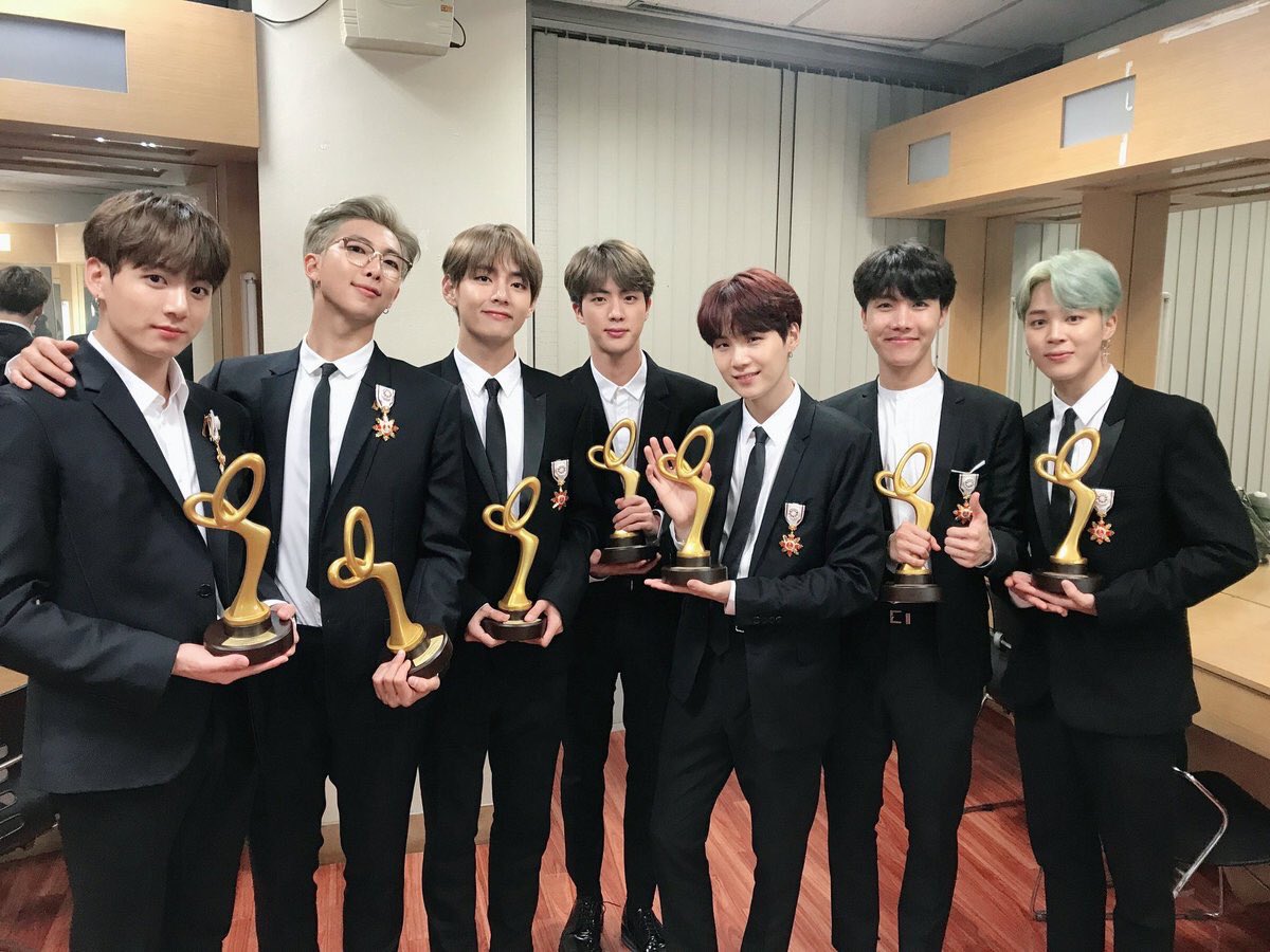 BTS's music transcends language barriers, facilitating cultural exchange between South Korea and the rest of the world. As fans engage with BTS's music and learn about Korean culture, they become more inclined to visit Korea and experience it firsthand.]]>