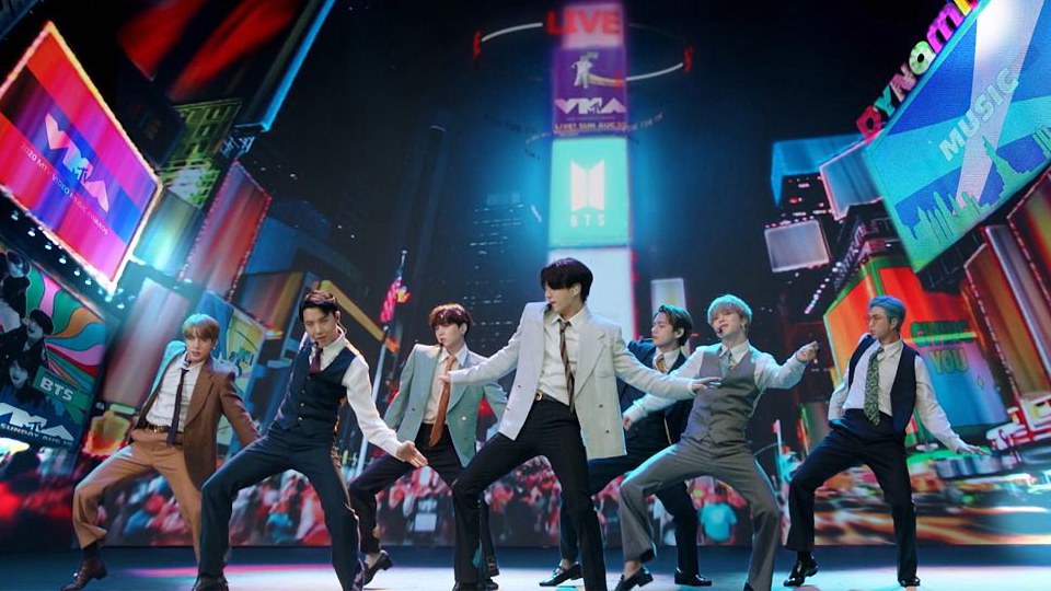 Travel agencies now offer specialized K-pop tourism packages, including BTS-themed tours that take fans to iconic locations associated with the group, offering a unique opportunity to immerse themselves in BTS culture.]]>