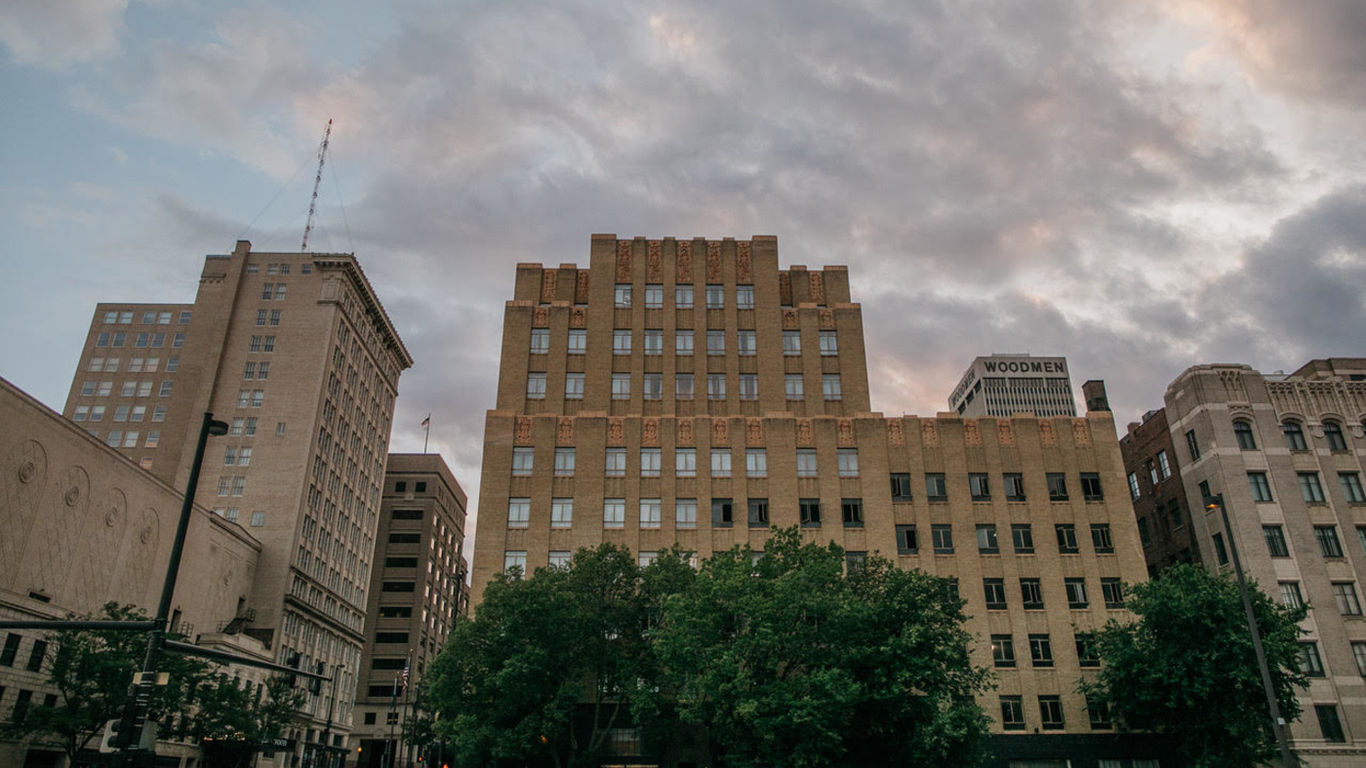 The Most Iconic Hotels in Every State