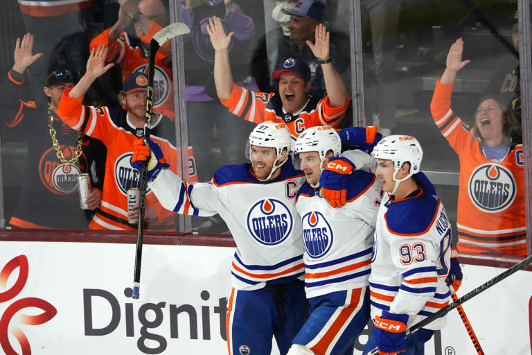 What are the optimal forward line combinations for the Edmonton
