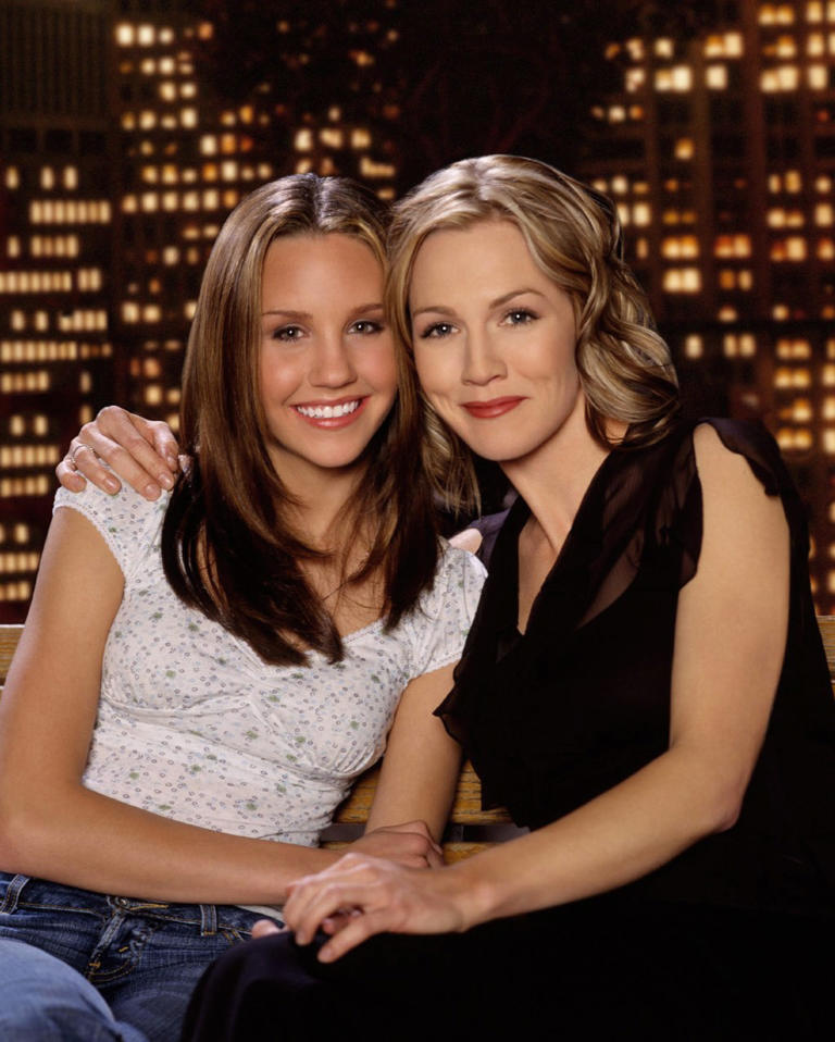 Her former “What I Like About You” co-star Jennie Garth recently spoke out in support of Bynes saying, “I just love her, and I would love to see her at any point.” ©Warner Bros/courtesy Everett Collection / Everett Collection