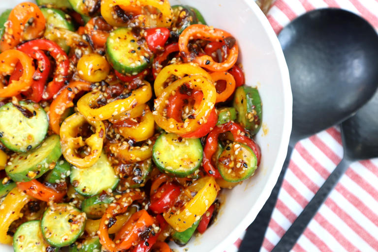 Cucumber Sweet Pepper Salad Recipe