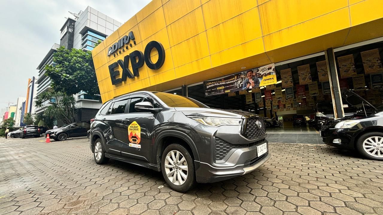 Memilih Toyota Rush: Perjalanan Membeli Mobil Keluarga Idaman Bersama Adira Finance