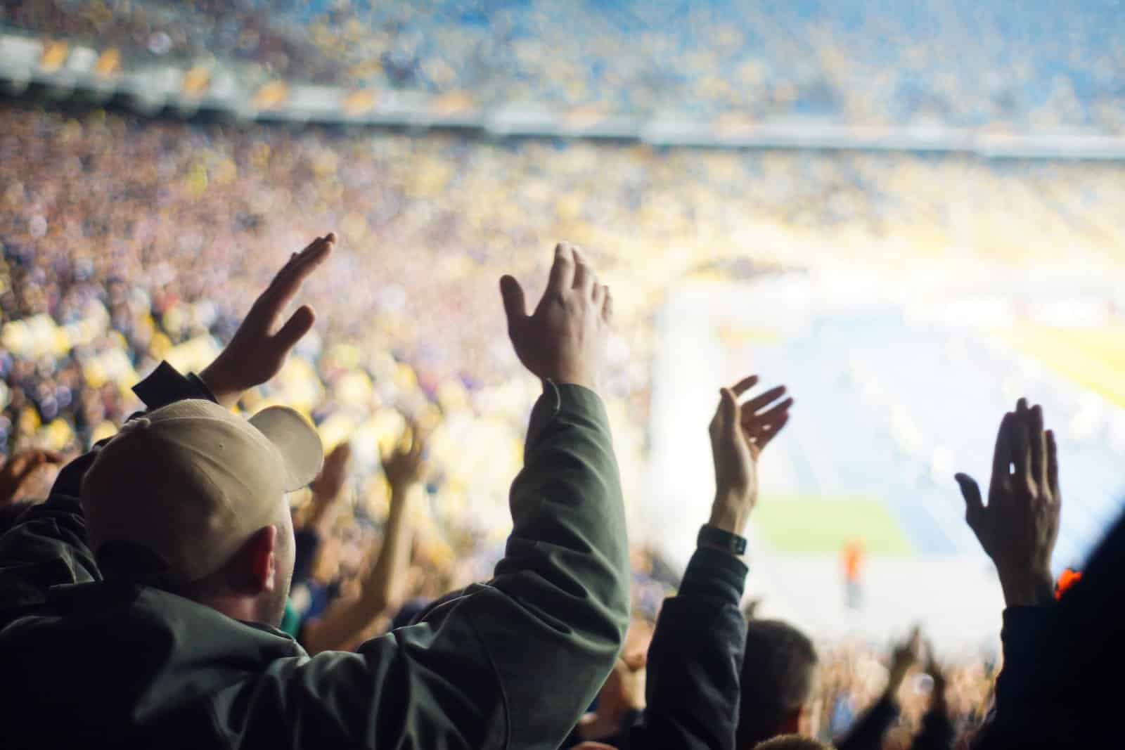 <p class="wp-caption-text">Image Credit: Shutterstock / Matushchak Anton</p>  <p>Americans take their sports seriously, with fans displaying intense loyalty to their teams, which can be intimidating for tourists attending their first American sporting event.</p>