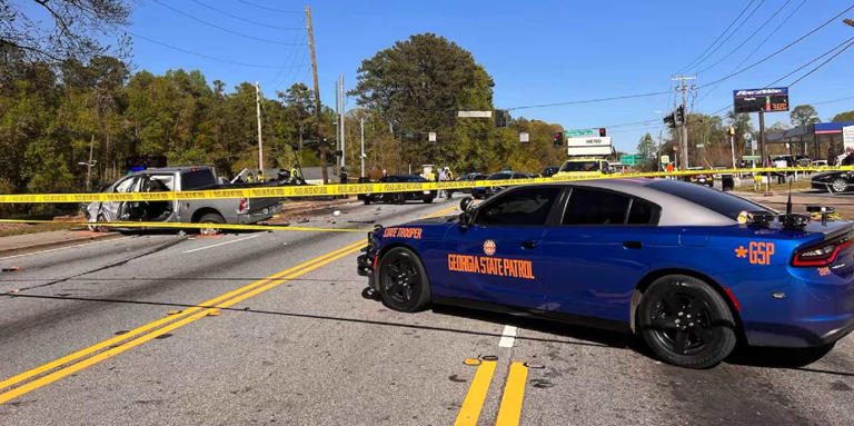 Troopers: Suspect in Georgia police chase crashes into vehicle, killing ...