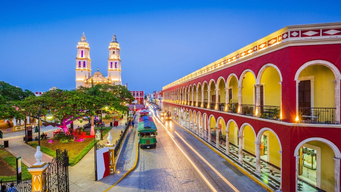 <p>Search about peak tourist times before traveling so you know when to avoid the crowd. Most tourist destinations in Mexico become overcrowded and hot, so it's best to explore when the crowds die down a little.</p>