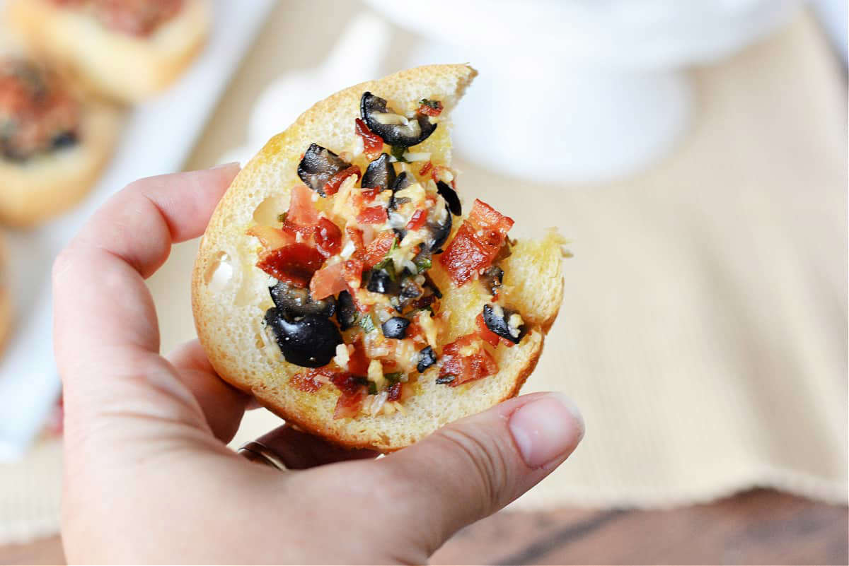 This Savory Bacon Garlic Appetizers Recipe Makes The BEST Snacks