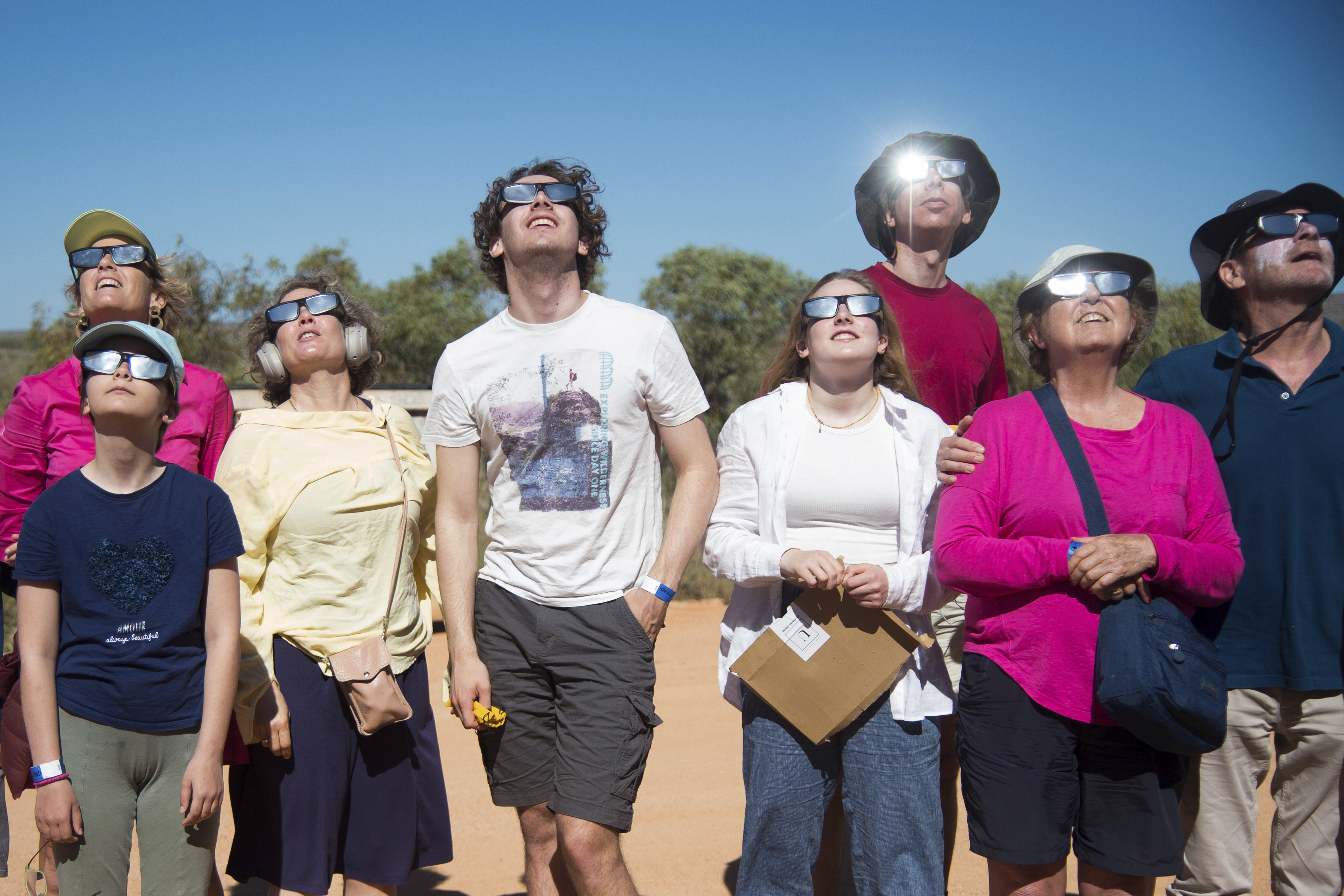 how to, how to watch tonight's total solar eclipse in australia