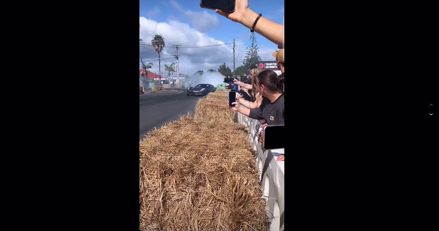 Northland Street Sprint race car crashes into safety barrier and crowd ...