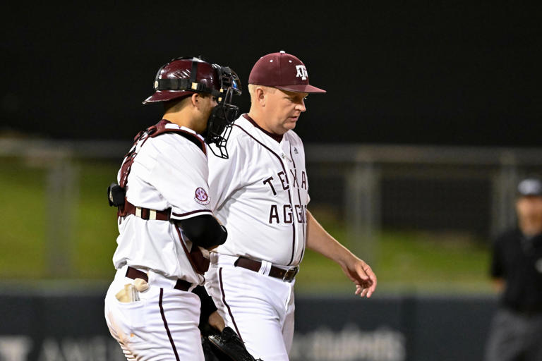 no-1-ranked-texas-a-m-baseball-run-rules-air-force-to-to-continue-win-streak