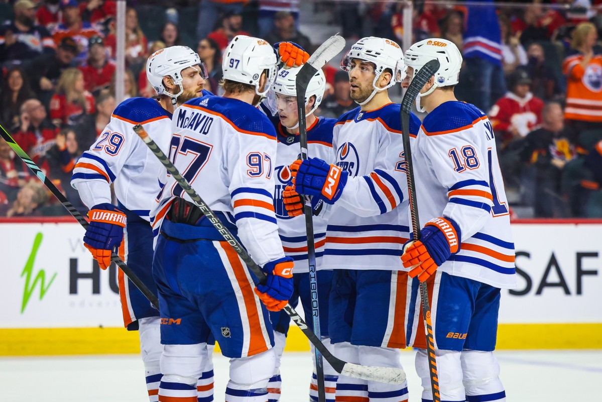 oilers eyeing game with huge playoff implications