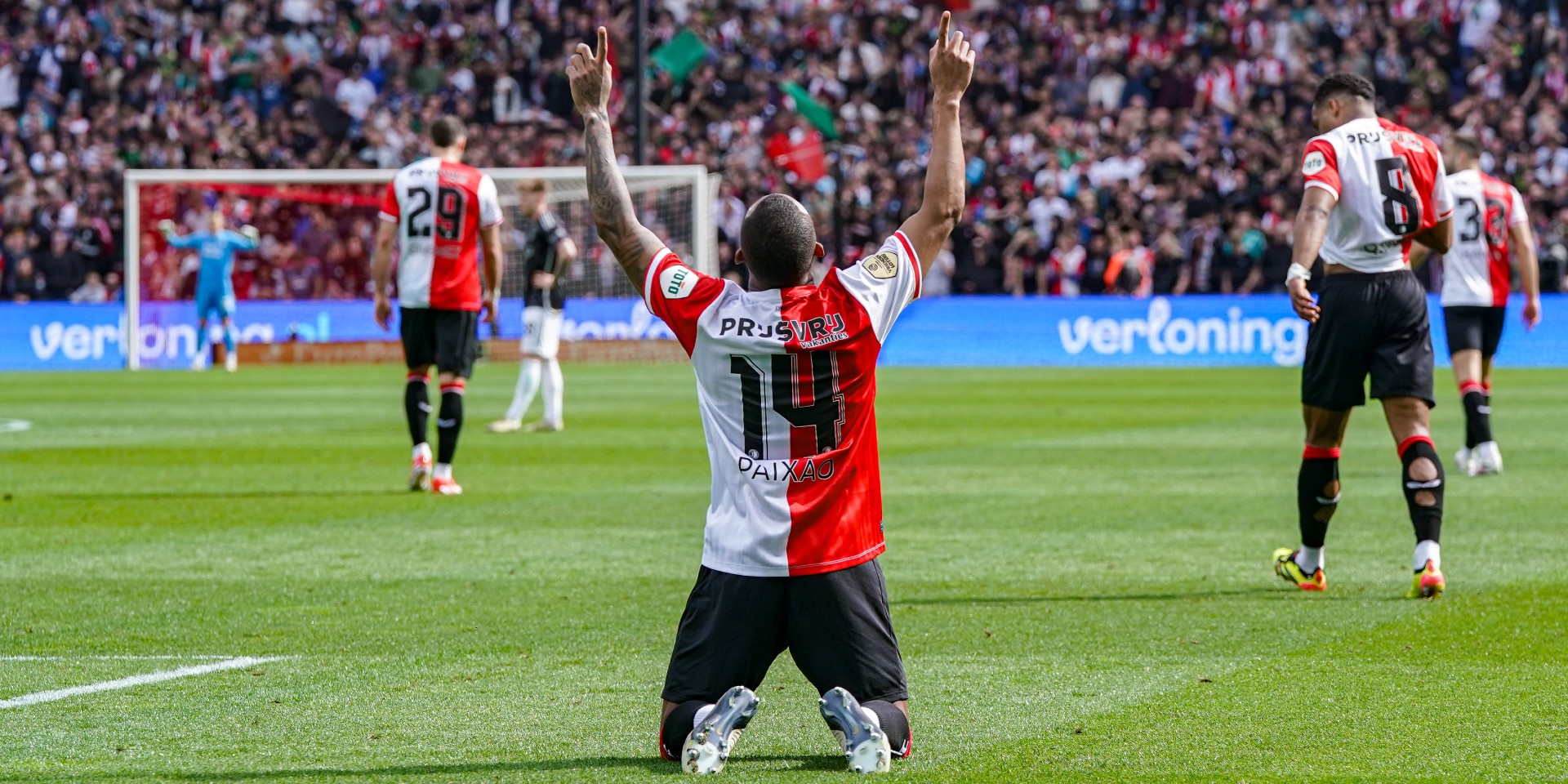 VP's Elftal Van De Week: Feyenoord Hofleverancier Na Ajax-slachting ...