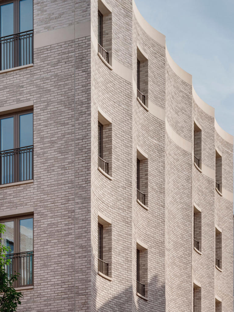 Bell Phillips creates Cosway Street housing block with fluted precast ...