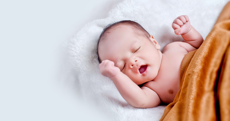 8 penyebab bayi sering muntah dan cara mengatasinya