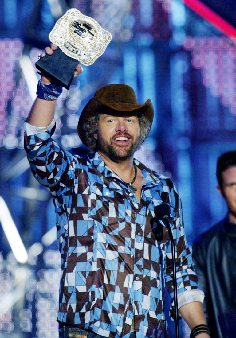 Zach Bryan, Brooks & Dunn and Kylie nominated for 2024 ACM