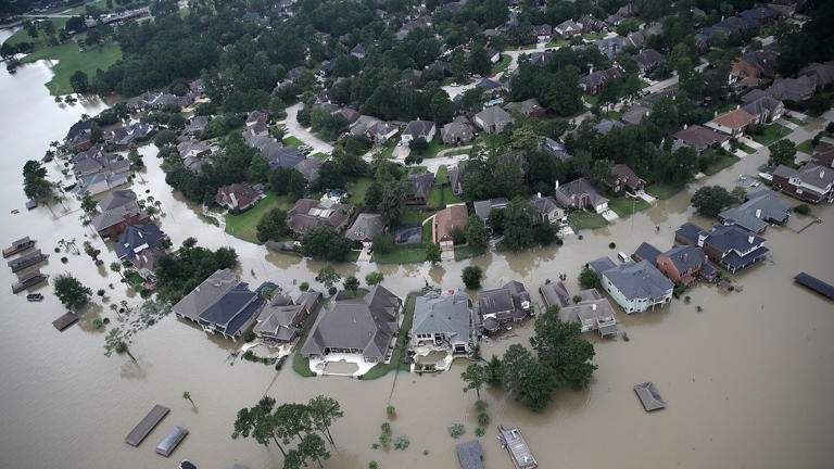 'Extremely active' Atlantic hurricane season forecast this summer