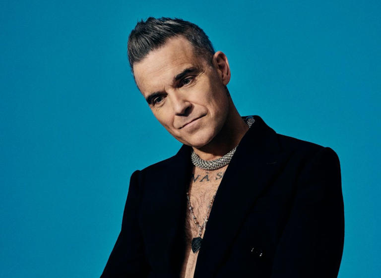 Robbie Williams heading to South Africa – and not all fans are happy!