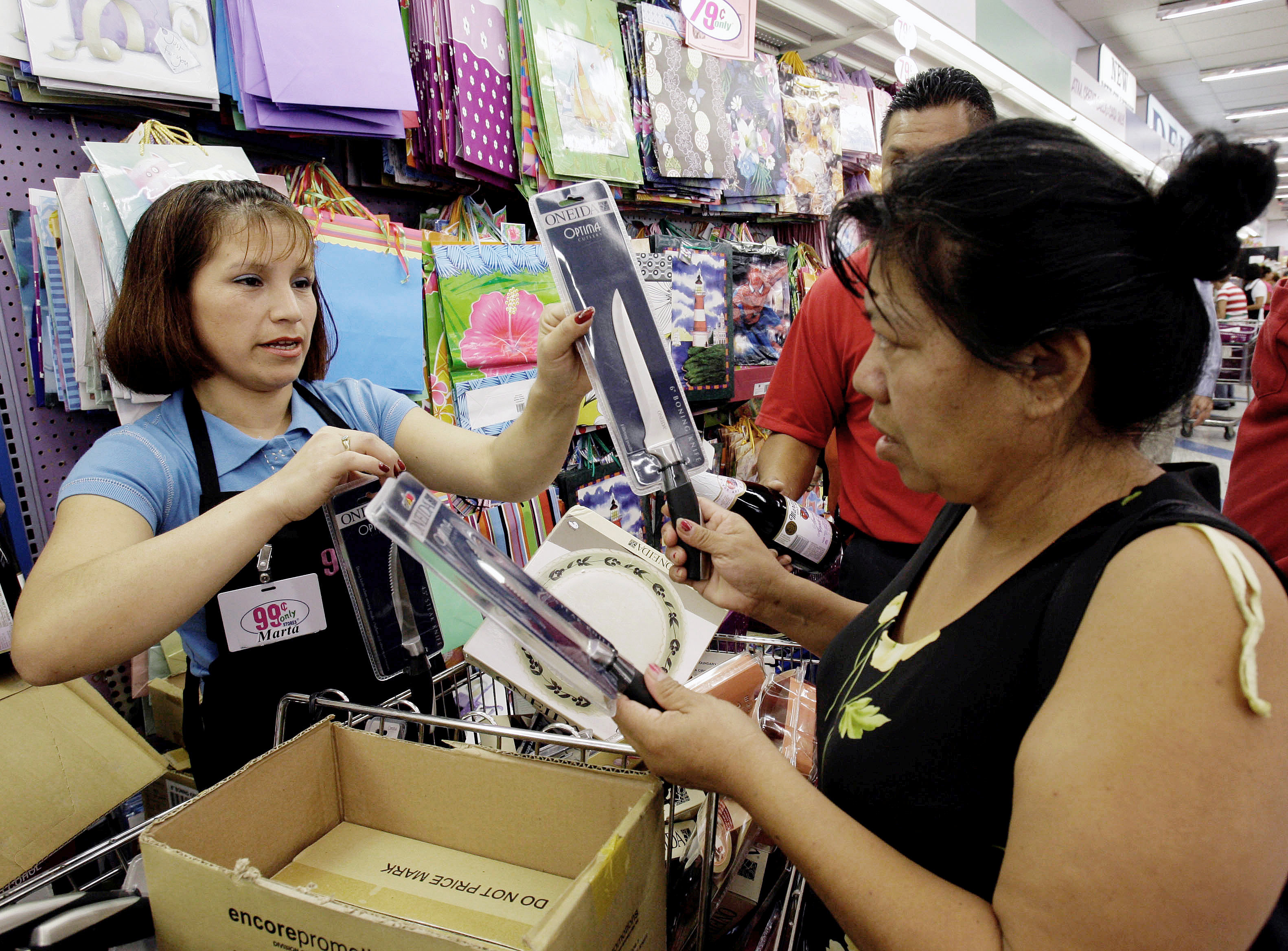inversionistas intentan salvar la mayoría de las tiendas de 99 cents only en el sur de california