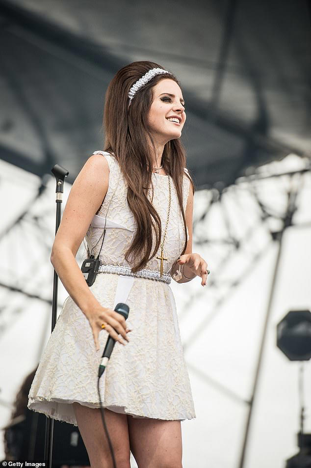 'Lana Del Rey core' trending as singer prepares to take Coachella Arts