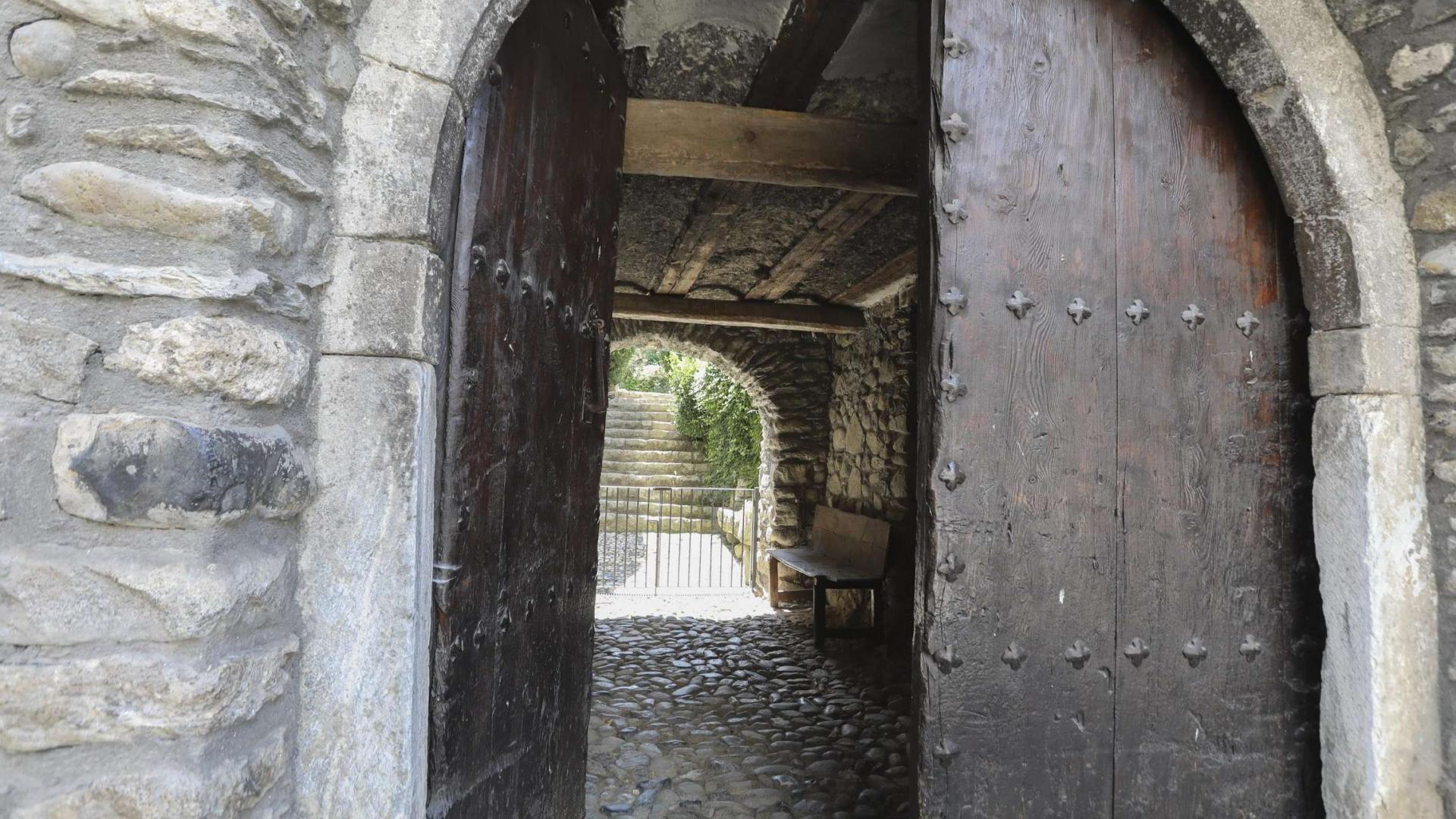 Fotos Del Pueblo Medieval De Huesca Que Es Un Tesoro Escondido En El 