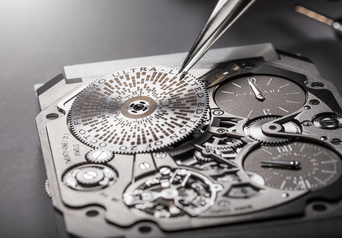 ブルガリが機械式腕時計の世界最薄記録を1.70mmで更新、さらにクロノメーター認定も
