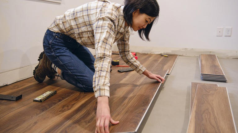 Perfectly Fit Laminate Flooring In Even The Curviest Corners With ...