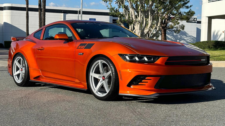 Saleen 302 Black Label Ford Mustang Debuts With 800 HP