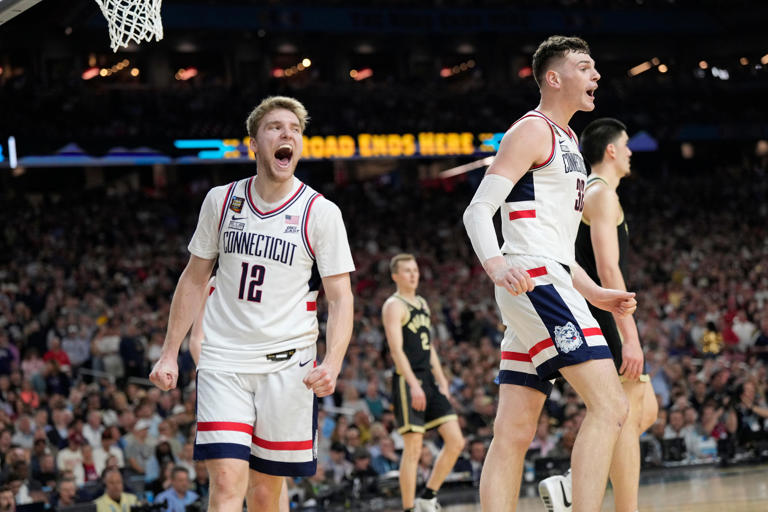 Purdue's Zach Edey has 'One Shining Moment' in Final Four loss to UConn