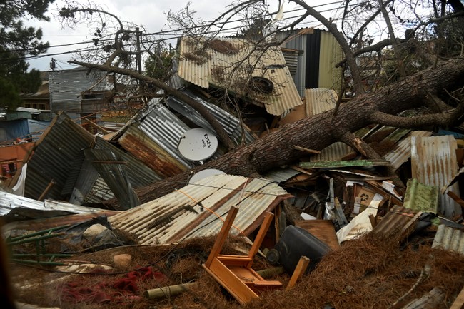 PICS: Nearly 3,000 structures affected by storm across Cape Town