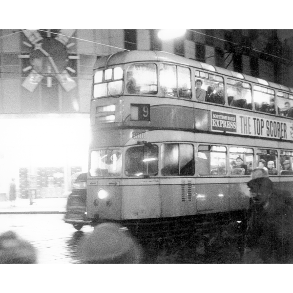 Glasgow Street Scenes: A Glaswegian night out down the four corners in ...