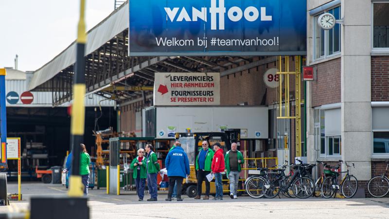 restructuration chez van hool : cim capital fait une offre pour certains types de véhicules