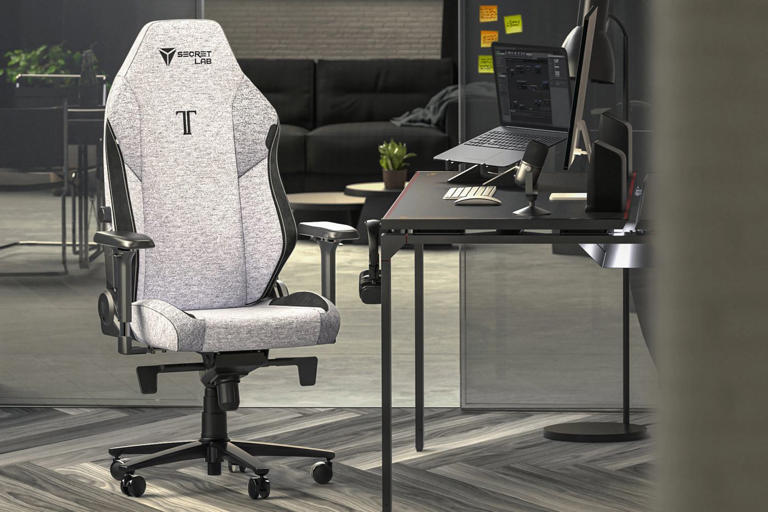 The Best Gaming Chairs To Cozy Up To In 2024