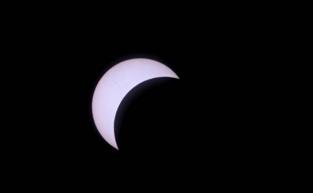 las increíbles imágenes que dejó el eclipse solar: revísalas aquí
