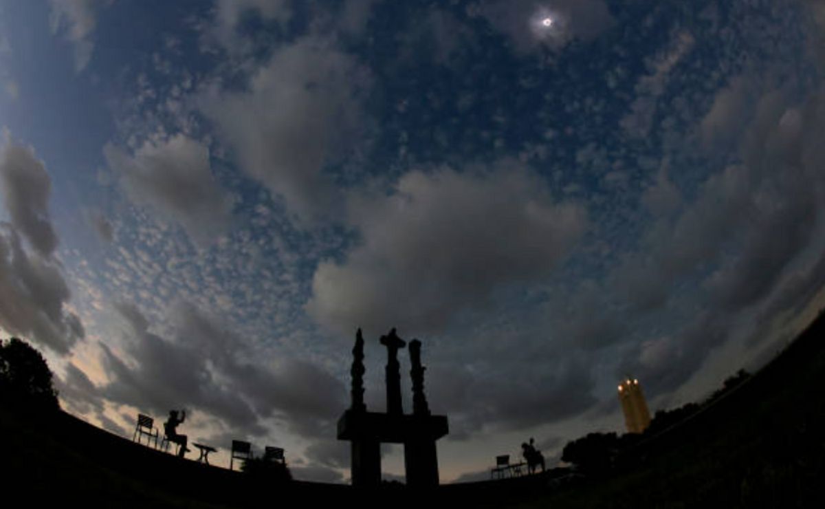 las increíbles imágenes que dejó el eclipse solar: revísalas aquí