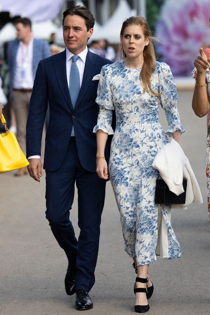 Princess Beatrice shines at the Chelsea Flower show - and her red hair ...