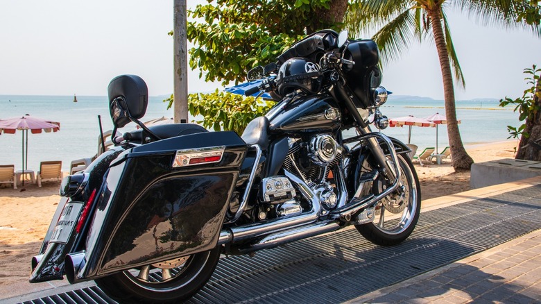 5 must-have harley-davidson motorcycle accessories