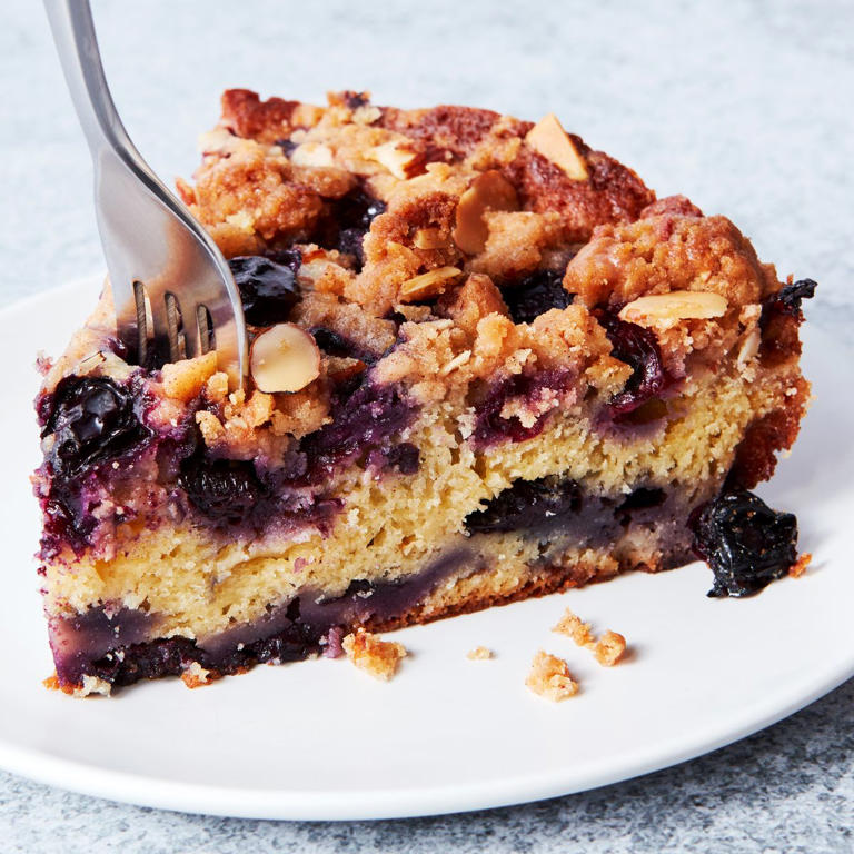 Our Blueberry Skillet Crumb Cake Will Have You Begging For Another Slice