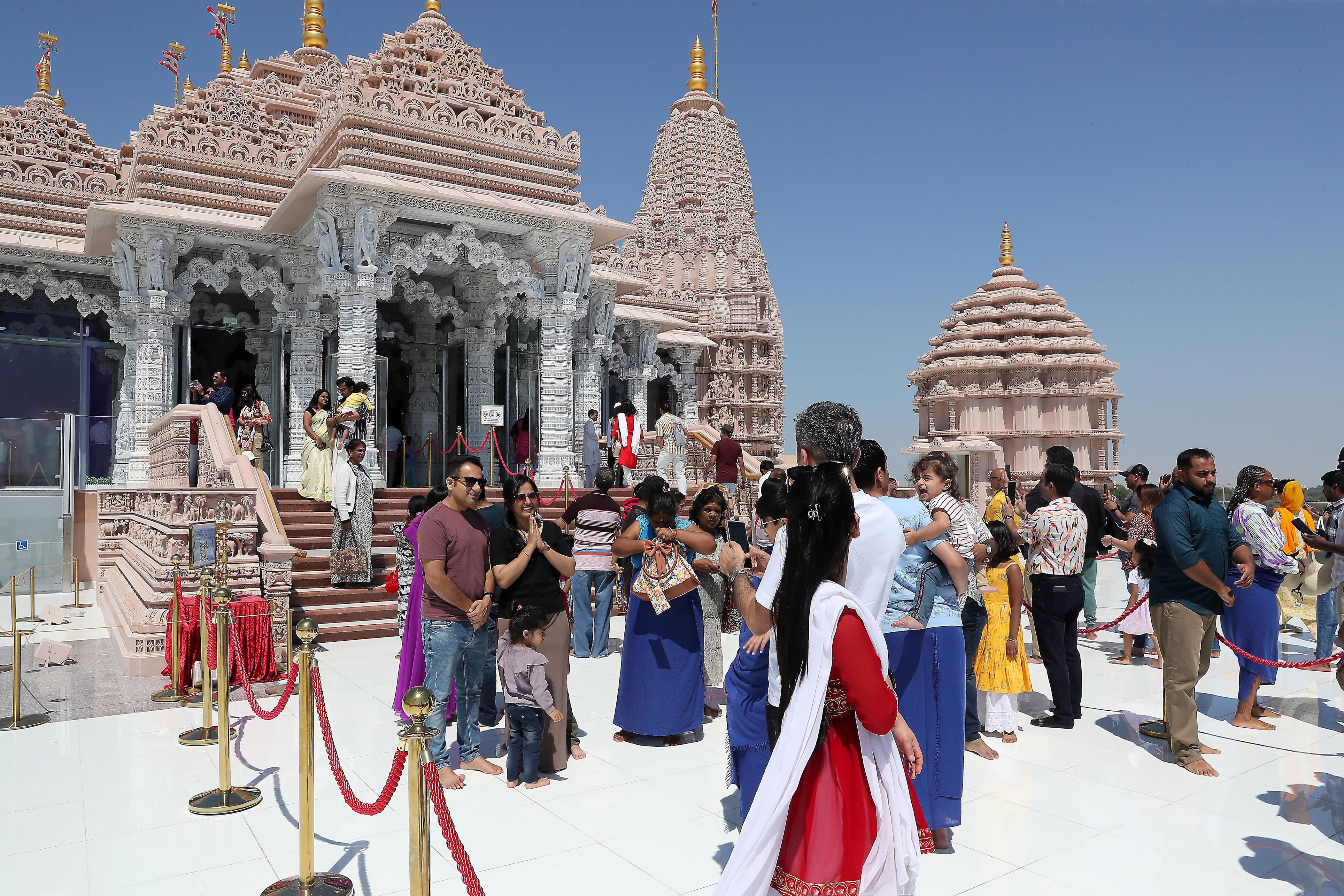 baps hindu mandir to launch online booking after surge in visitors