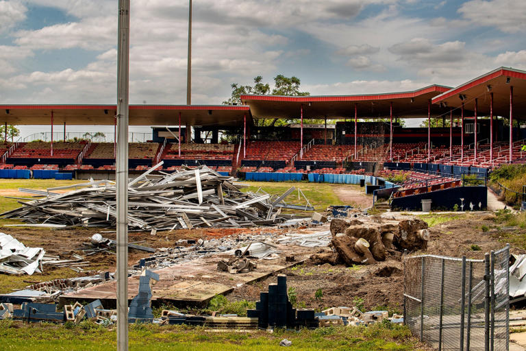 Demolition of historic Florida stadium underway