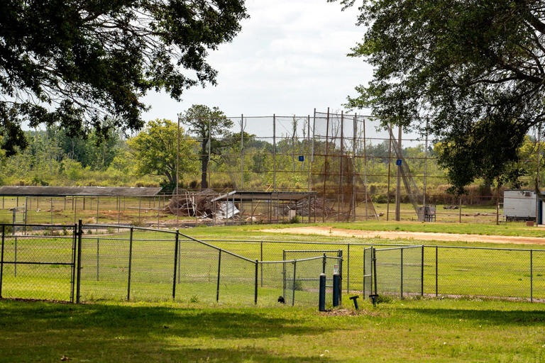 Demolition of historic Florida stadium underway