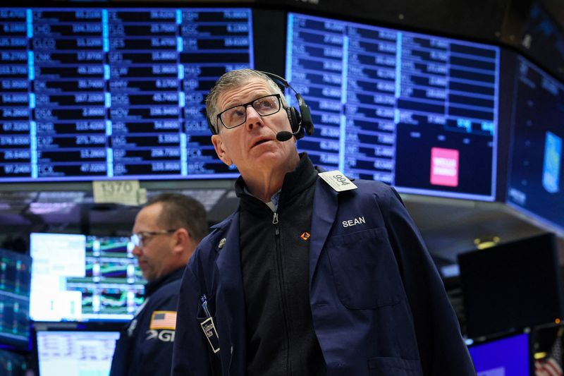 Stock Market Today: S&P 500 Ekes Out Gain As Focus Shifts To Key ...